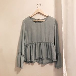 Ruffle sleeve peplum denim top